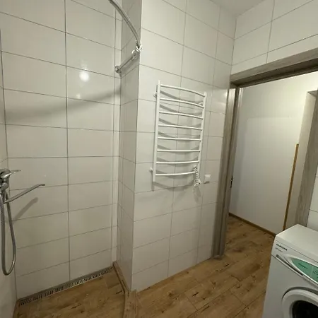 Apartamento нечуя-левицького *