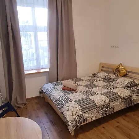 Apartamento нечуя-левицького *