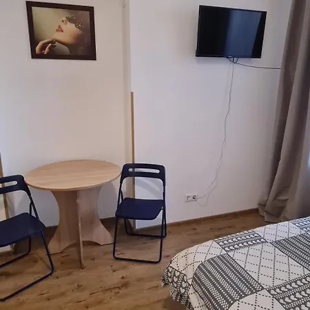 нечуя-левицького *